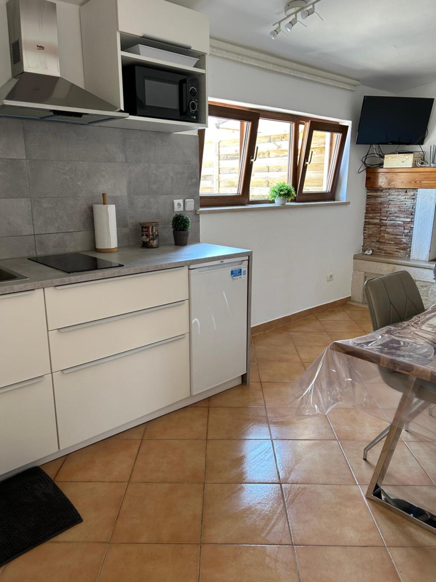 Volmefamily Apartment พูลา ภายนอก รูปภาพ